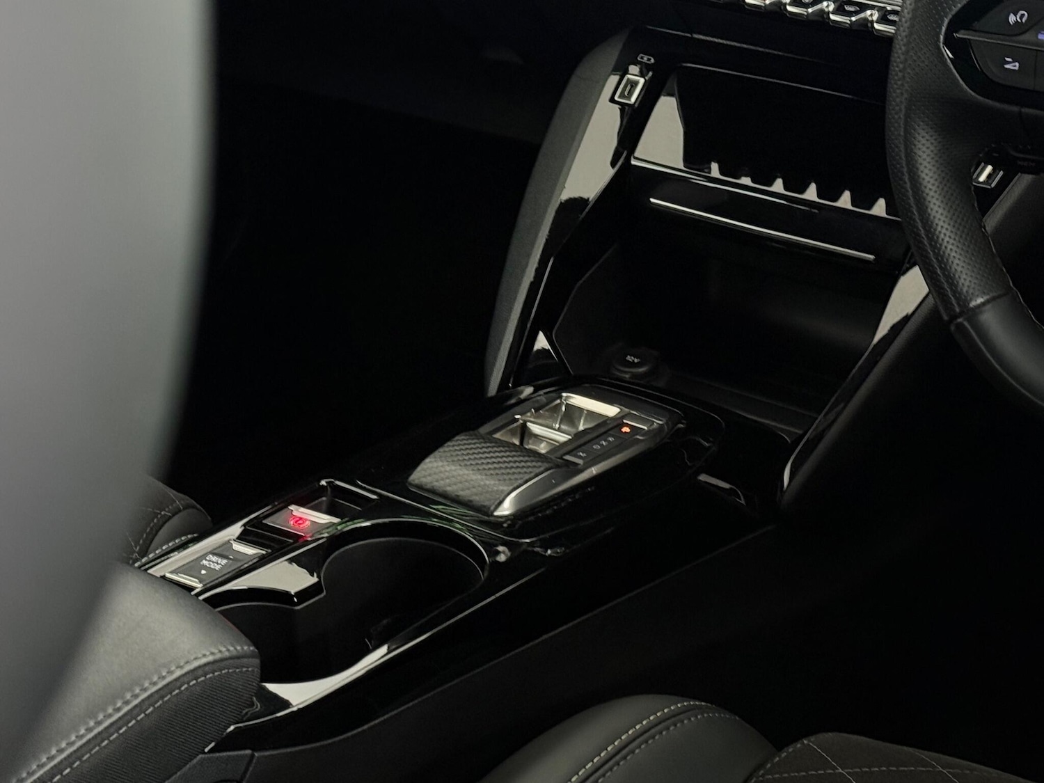 Used Peugeot 208 2022 for sale - 76467130: Photo 21