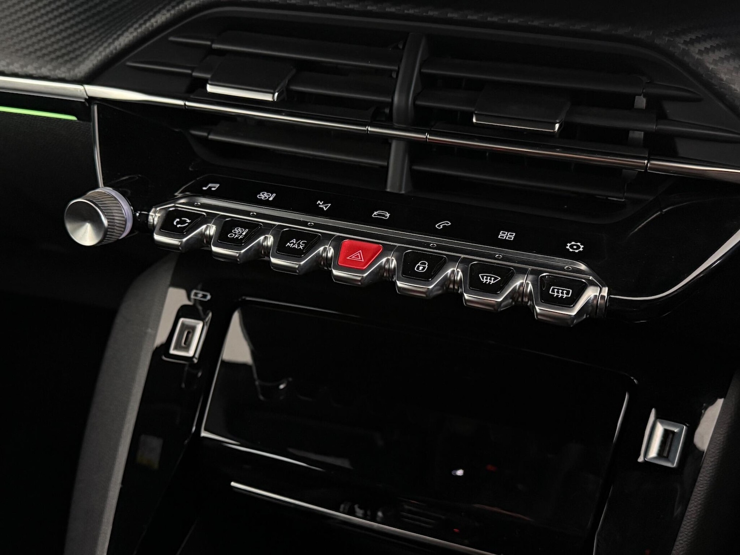 Used Peugeot 208 2022 for sale - 76467130: Photo 40