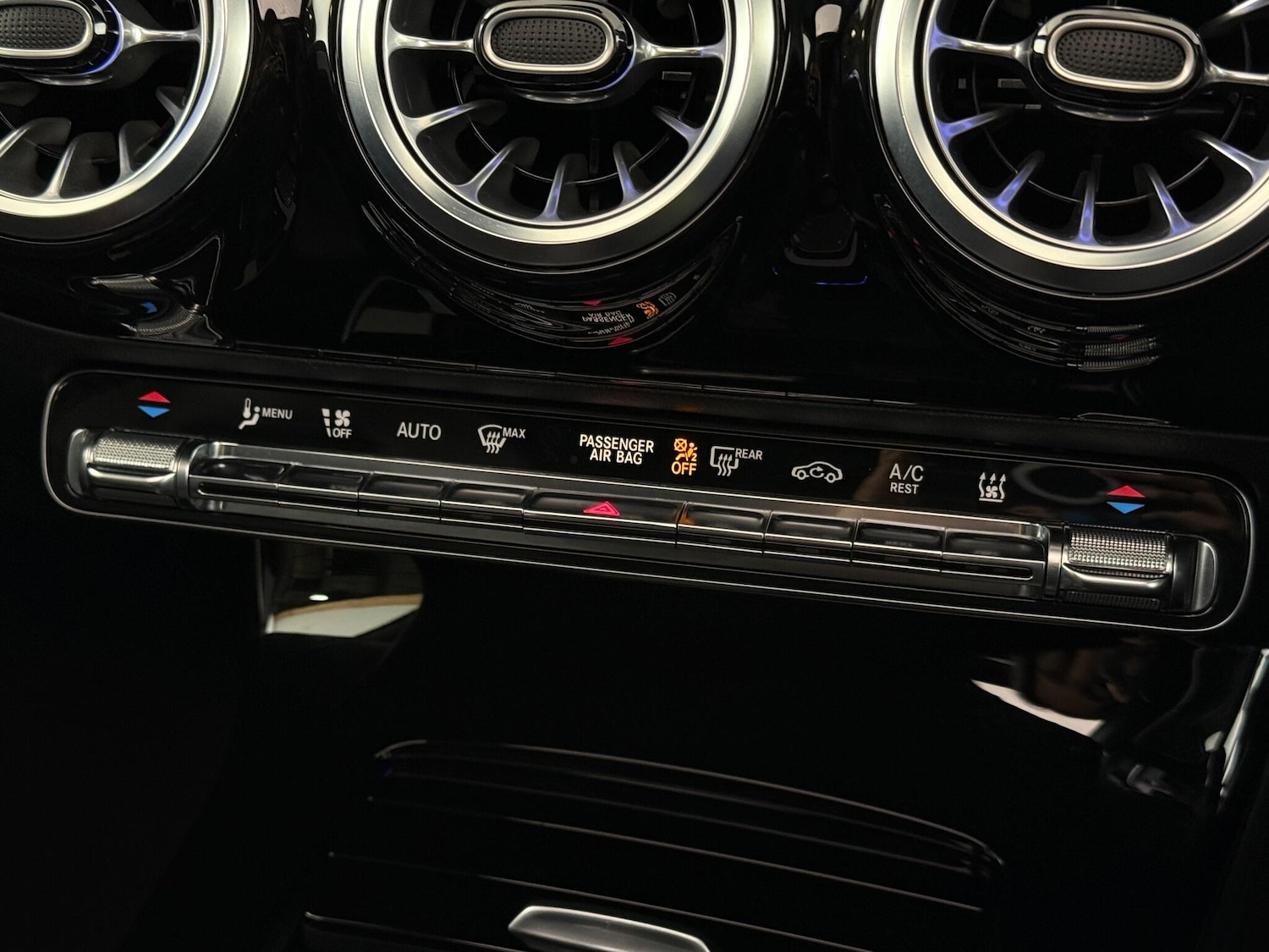 Used Mercedes-Benz A-Class 2021 for sale - 76467209: Photo 42