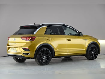 Used Volkswagen T-Roc 2018 for sale - 77909865: Photo