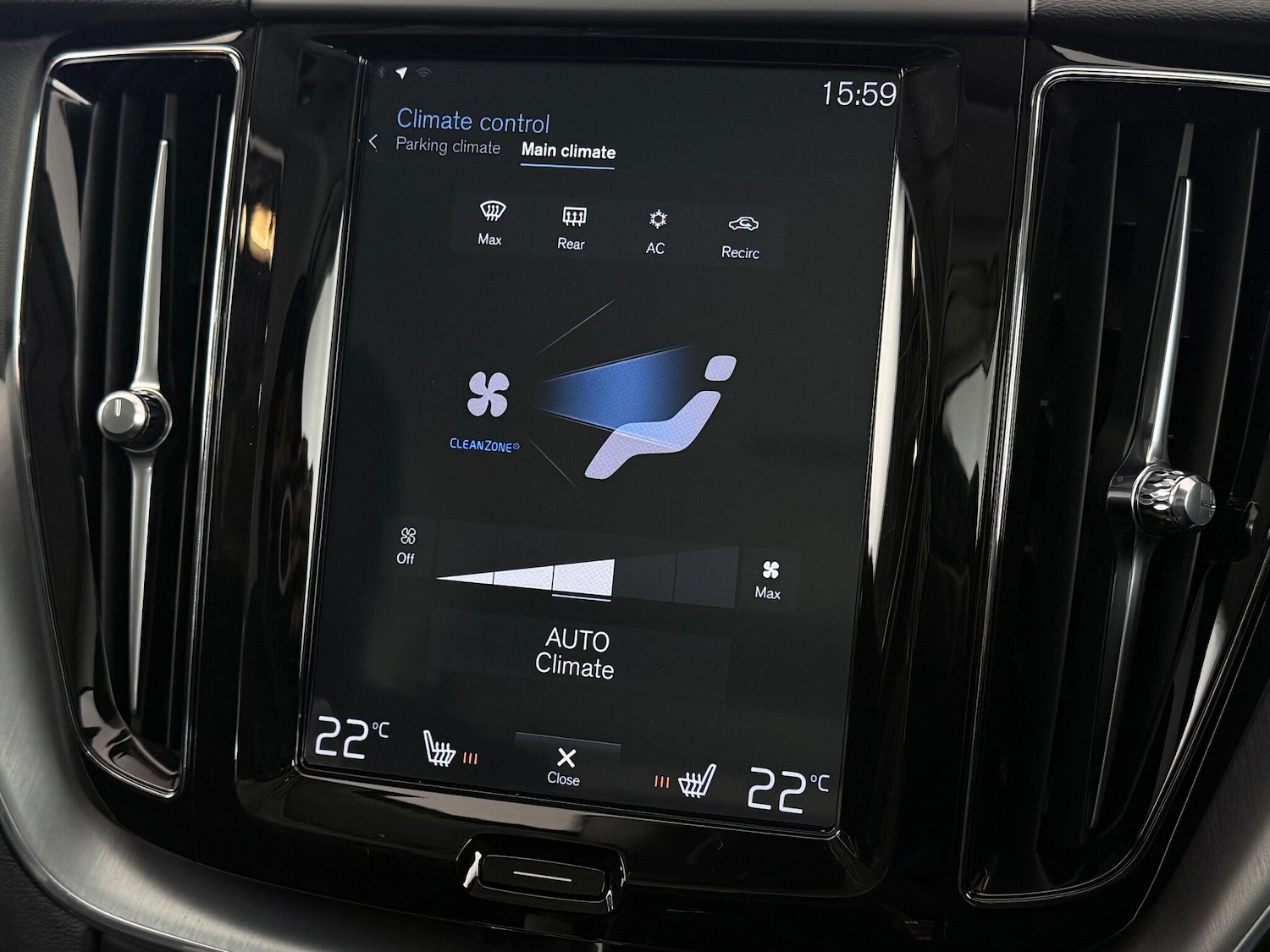 Used Volvo XC60 2020 for sale - 76538178: Photo 39