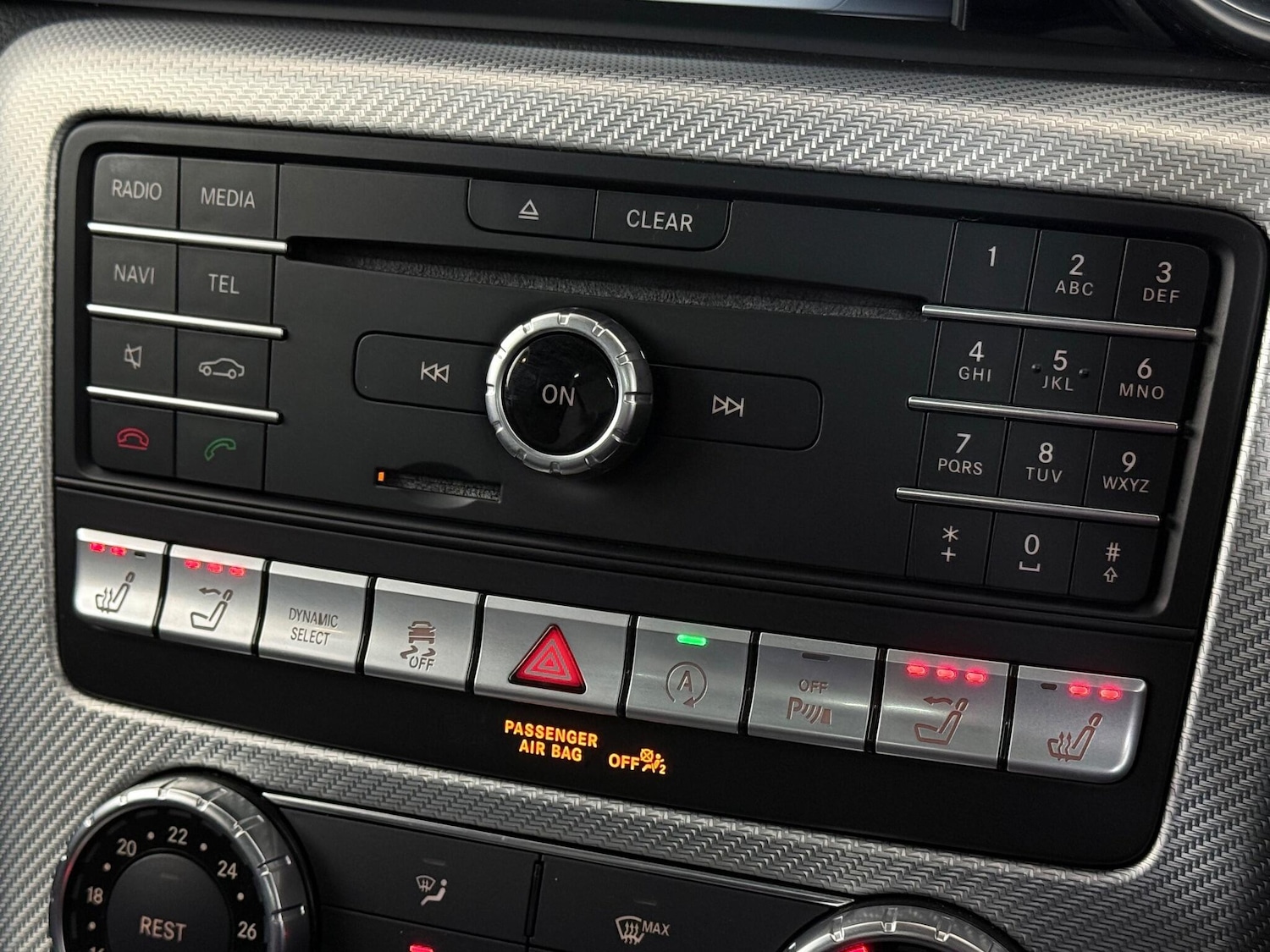 Used Mercedes-Benz SLC 2020 for sale - 76467014: Photo 37