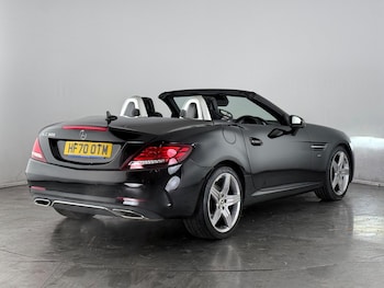 Used Mercedes-Benz SLC 2020 for sale - 76467014: Photo
