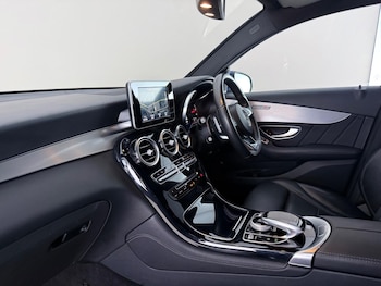 Used Mercedes-Benz GLC 2017 for sale - 79202743: Photo