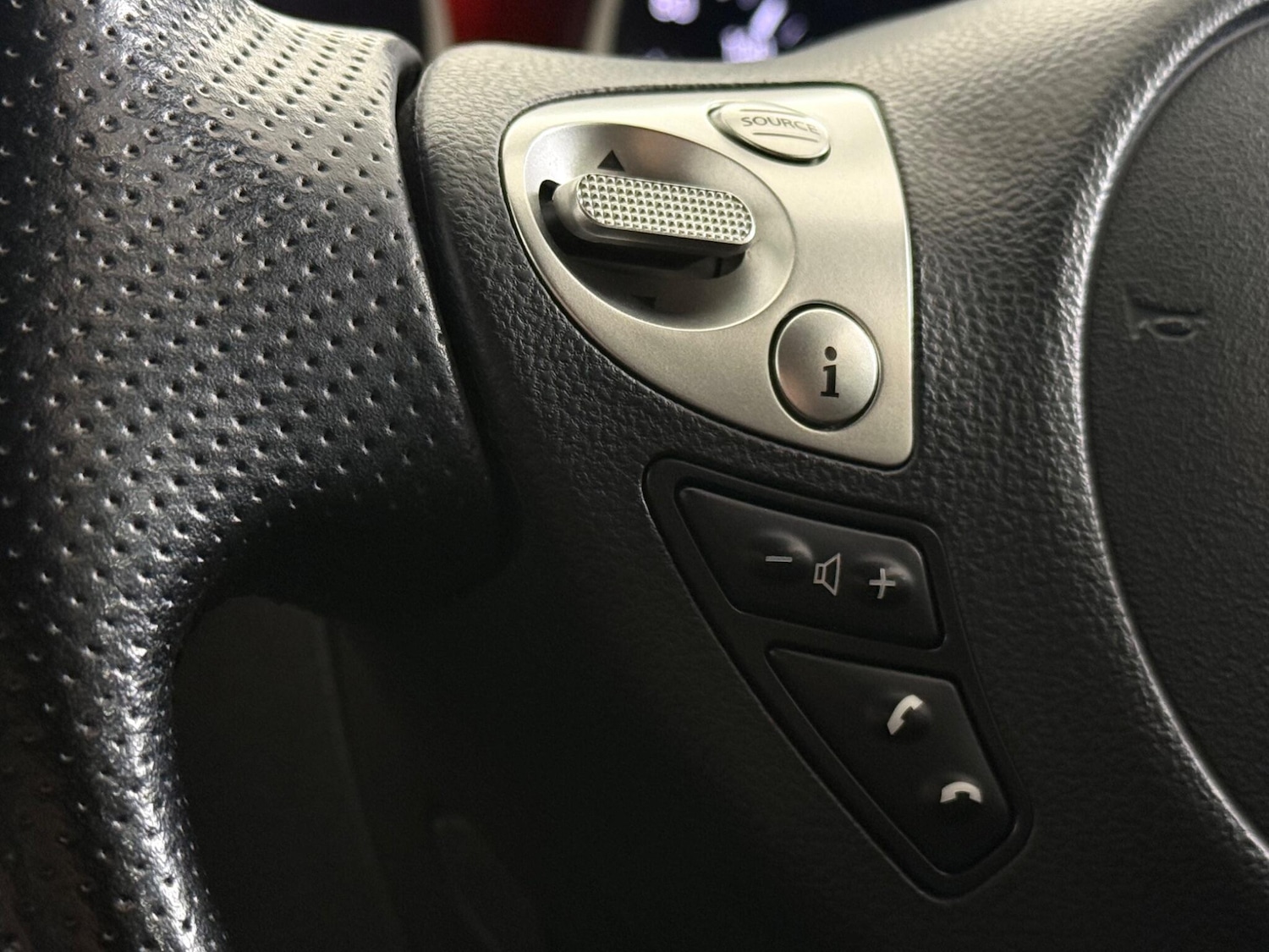 Used Nissan Juke 2017 for sale - 77917046: Photo 17