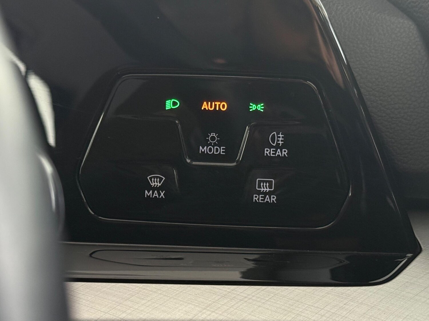 Used Volkswagen Golf 2020 for sale - 77243848: Photo 22