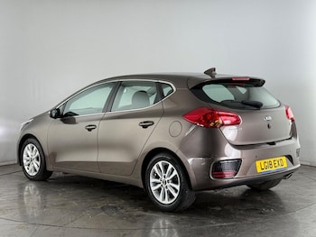 Used Kia Ceed 2018 for sale - 75703519: Photo