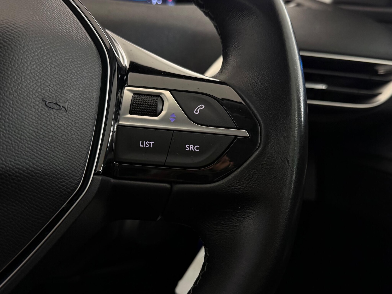 Used Peugeot 3008 2019 for sale - 77182440: Photo 19