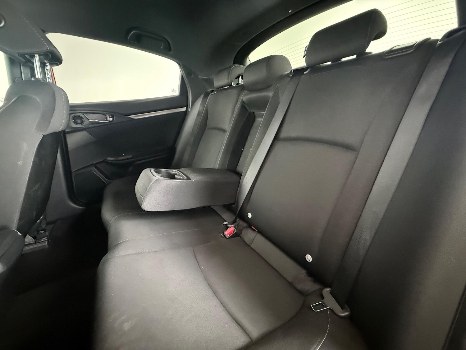 Used Honda Civic 2018 for sale - 77243343: Photo 15