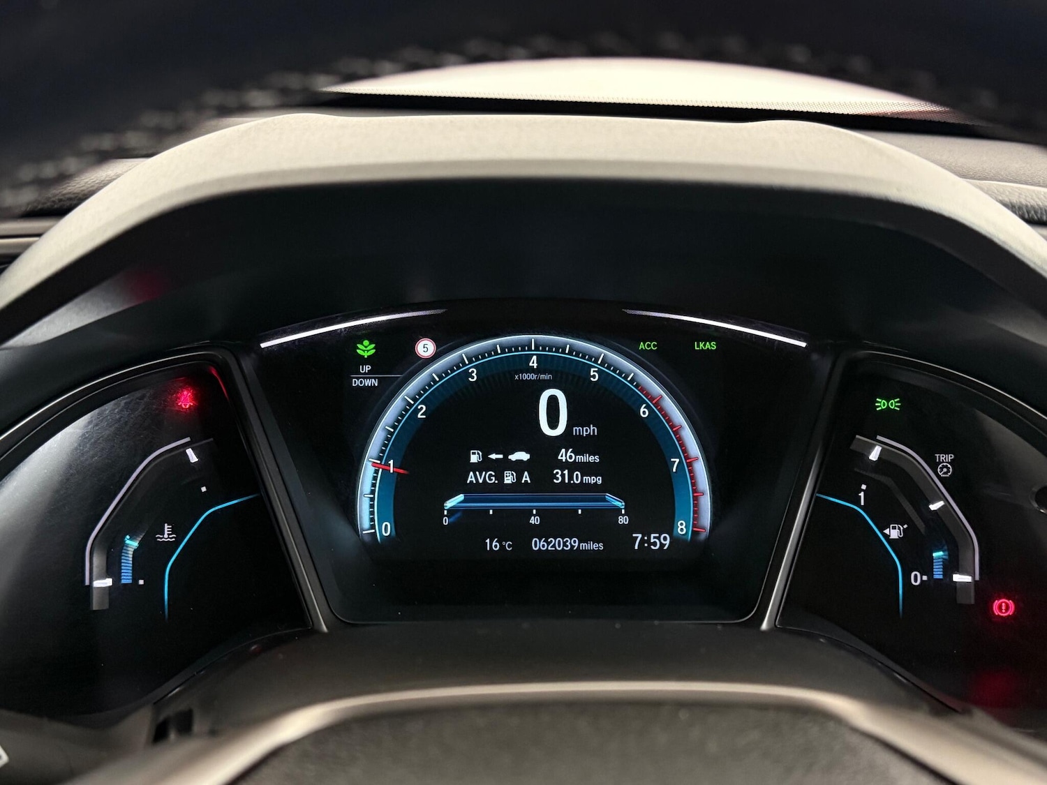 Used Honda Civic 2018 for sale - 77243343: Photo 19