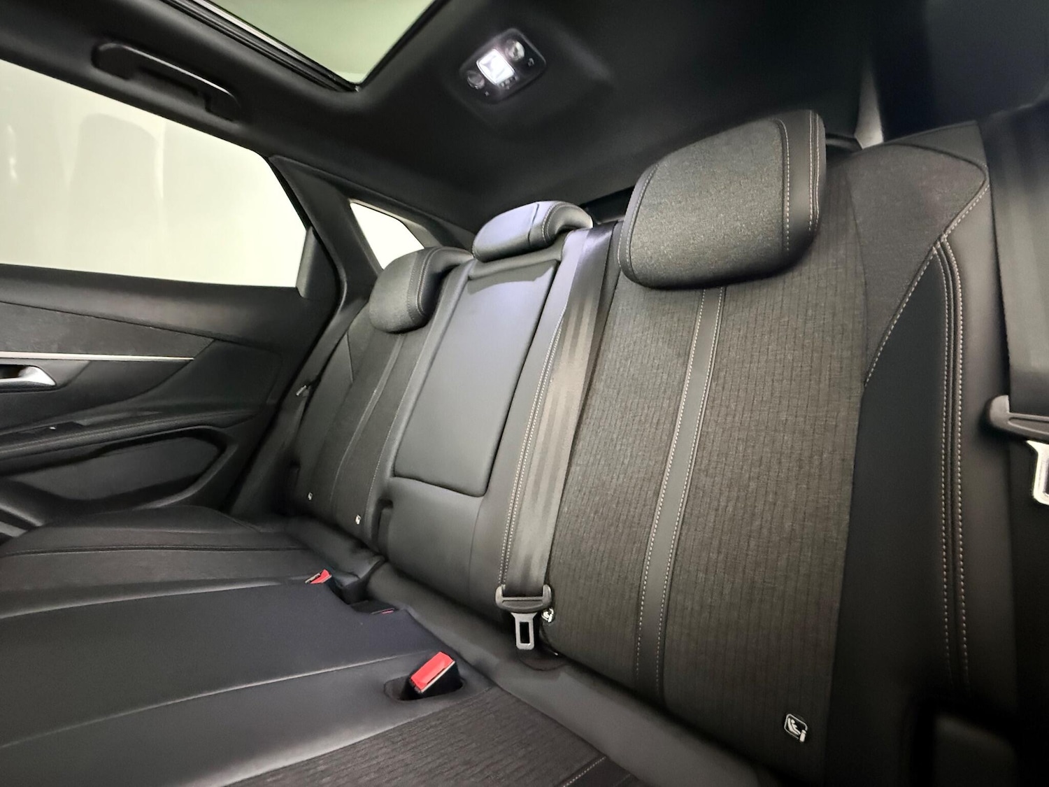 Used Peugeot 3008 2019 for sale - 77242959: Photo 12