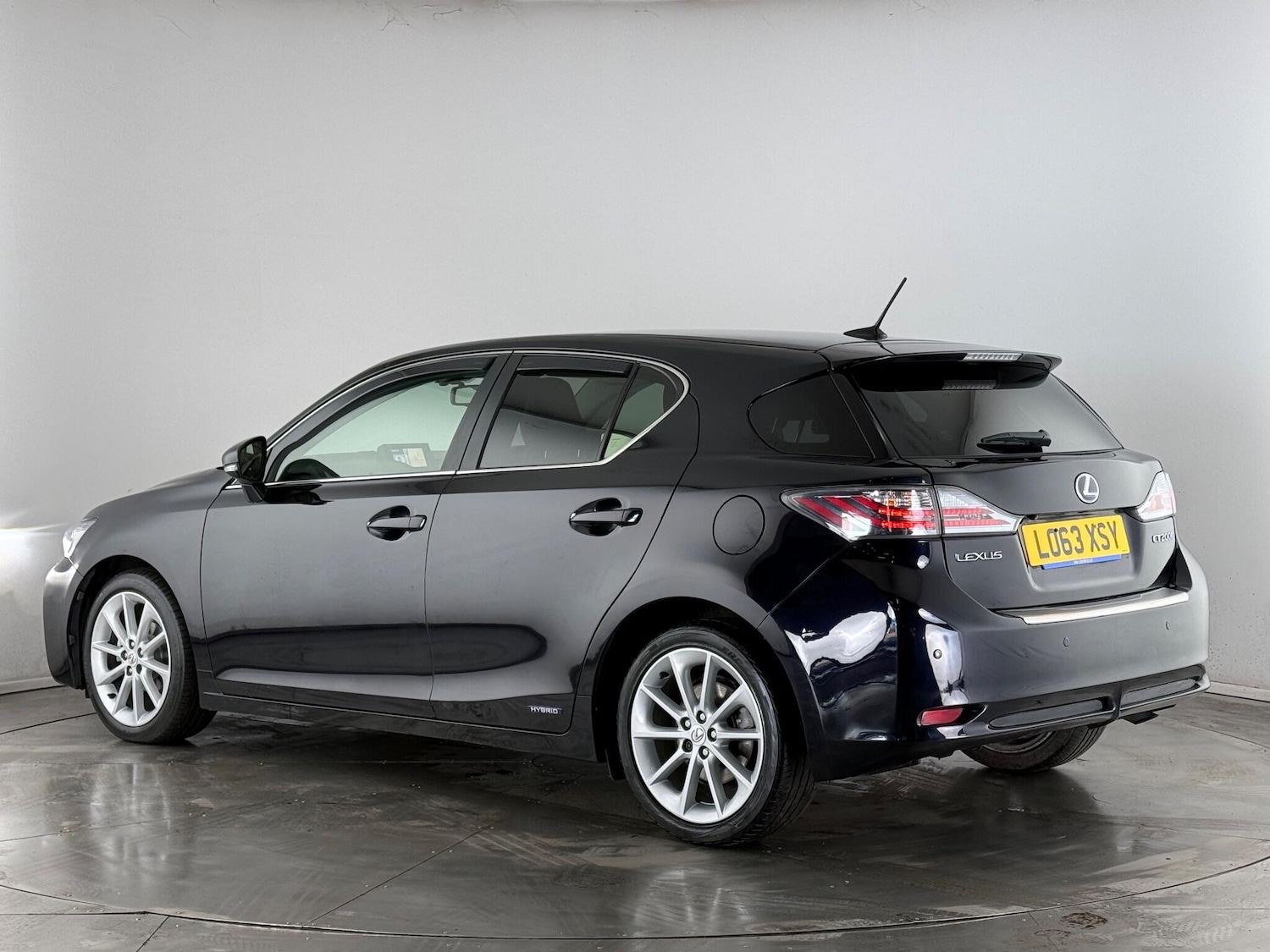 Used Lexus CT 2014 for sale - 77259995: Photo 3