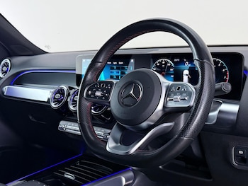 Used Mercedes-Benz GLB 2021 for sale - 79441913: Photo