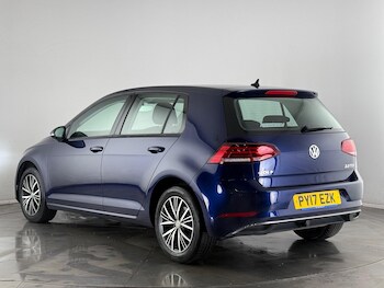 Used Volkswagen Golf 2017 for sale - 77260061: Photo