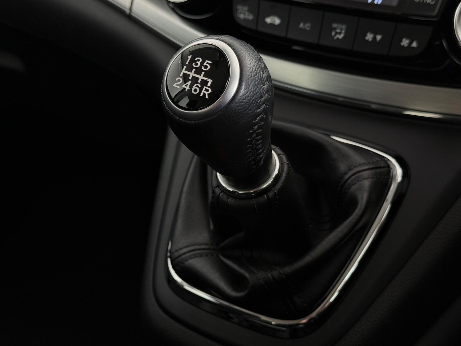 Used Honda CR-V 2017 for sale - 77744250: Photo 26