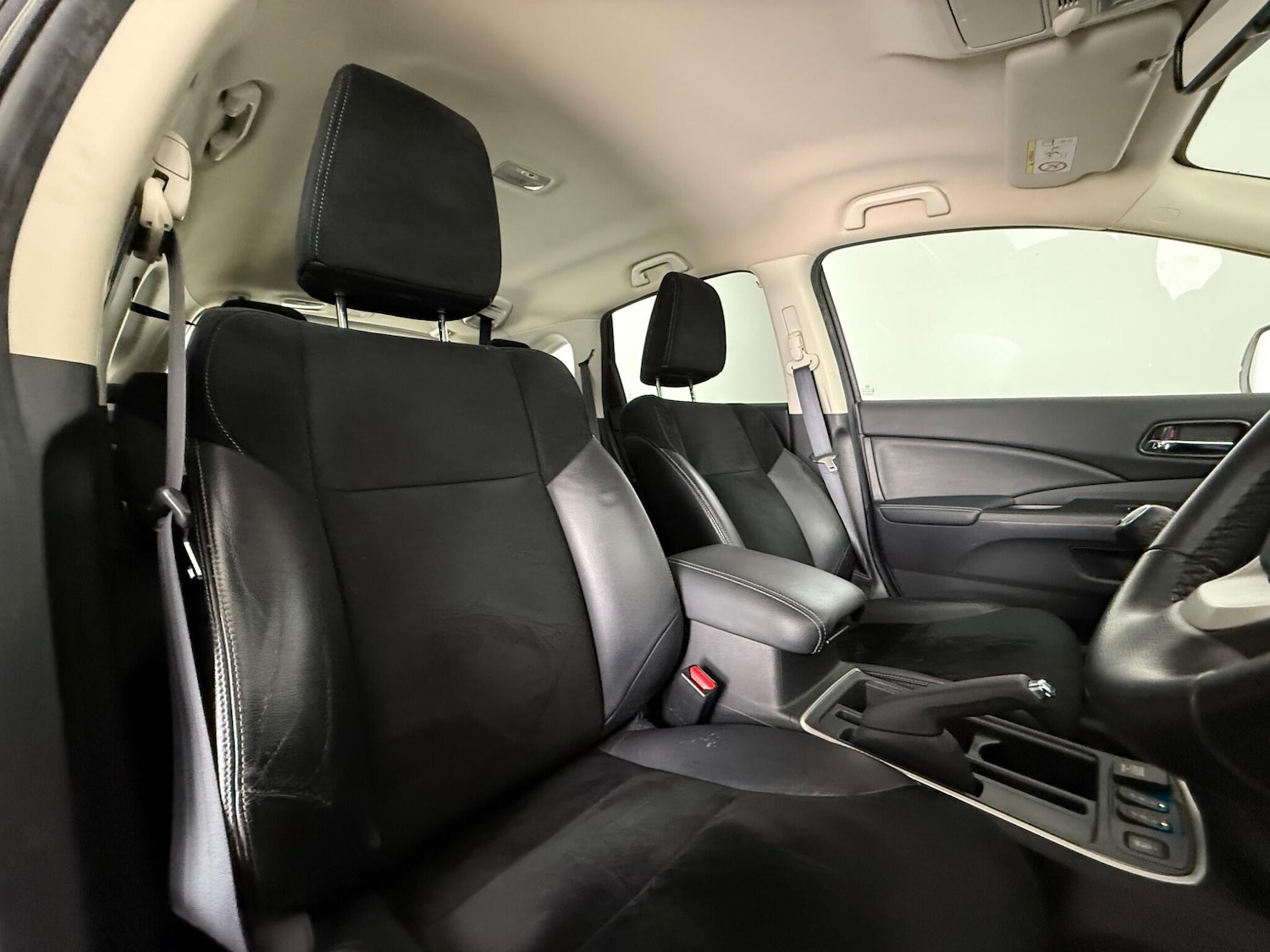 Used Honda CR-V 2017 for sale - 77744250: Photo 9