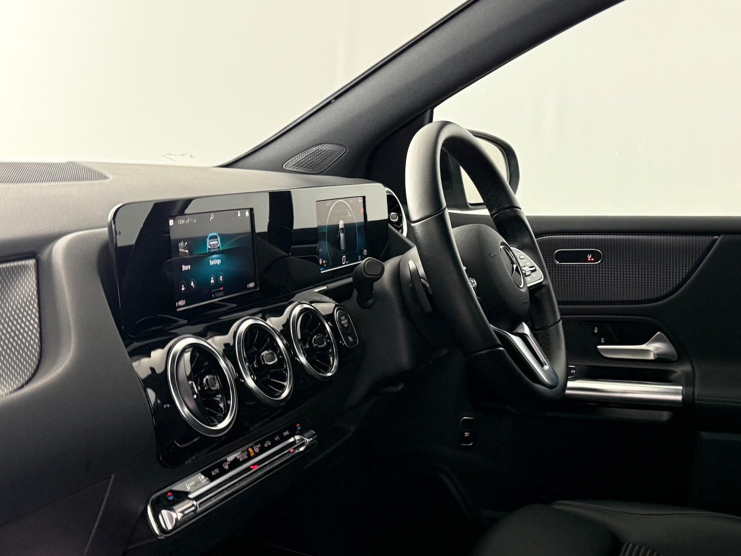 Used Mercedes-Benz B Class 2021 for sale - 77222361: Photo 12