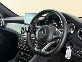 Used Mercedes-Benz GLA 2016 for sale - 79677692: Photo