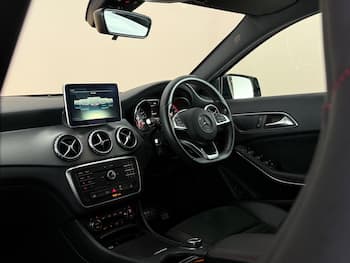 Used Mercedes-Benz GLA 2016 for sale - 79677692: Photo