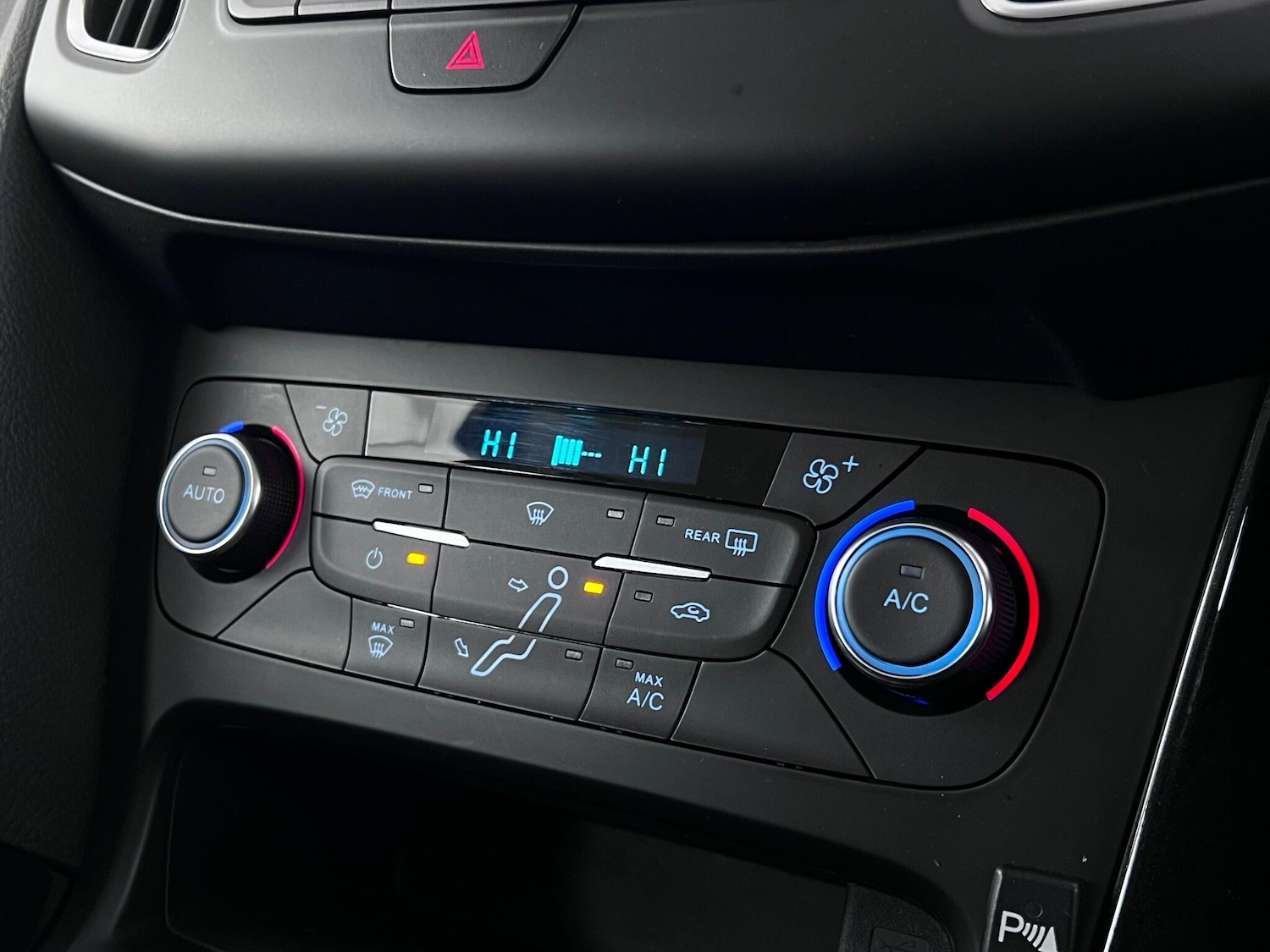 Used Ford Focus 2015 for sale - 77182364: Photo 32