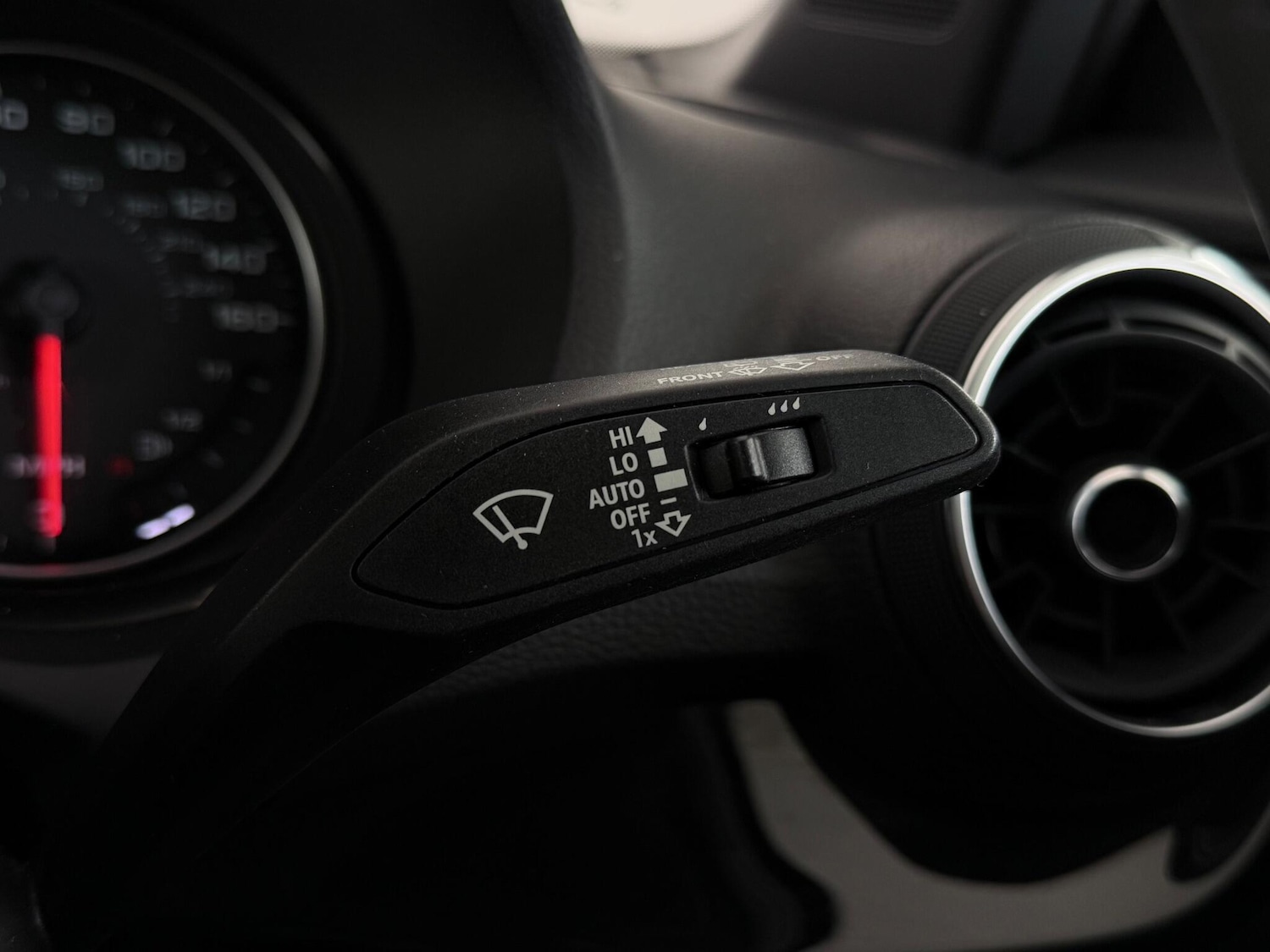 Used Audi Q2 2020 for sale - 77260026: Photo 22