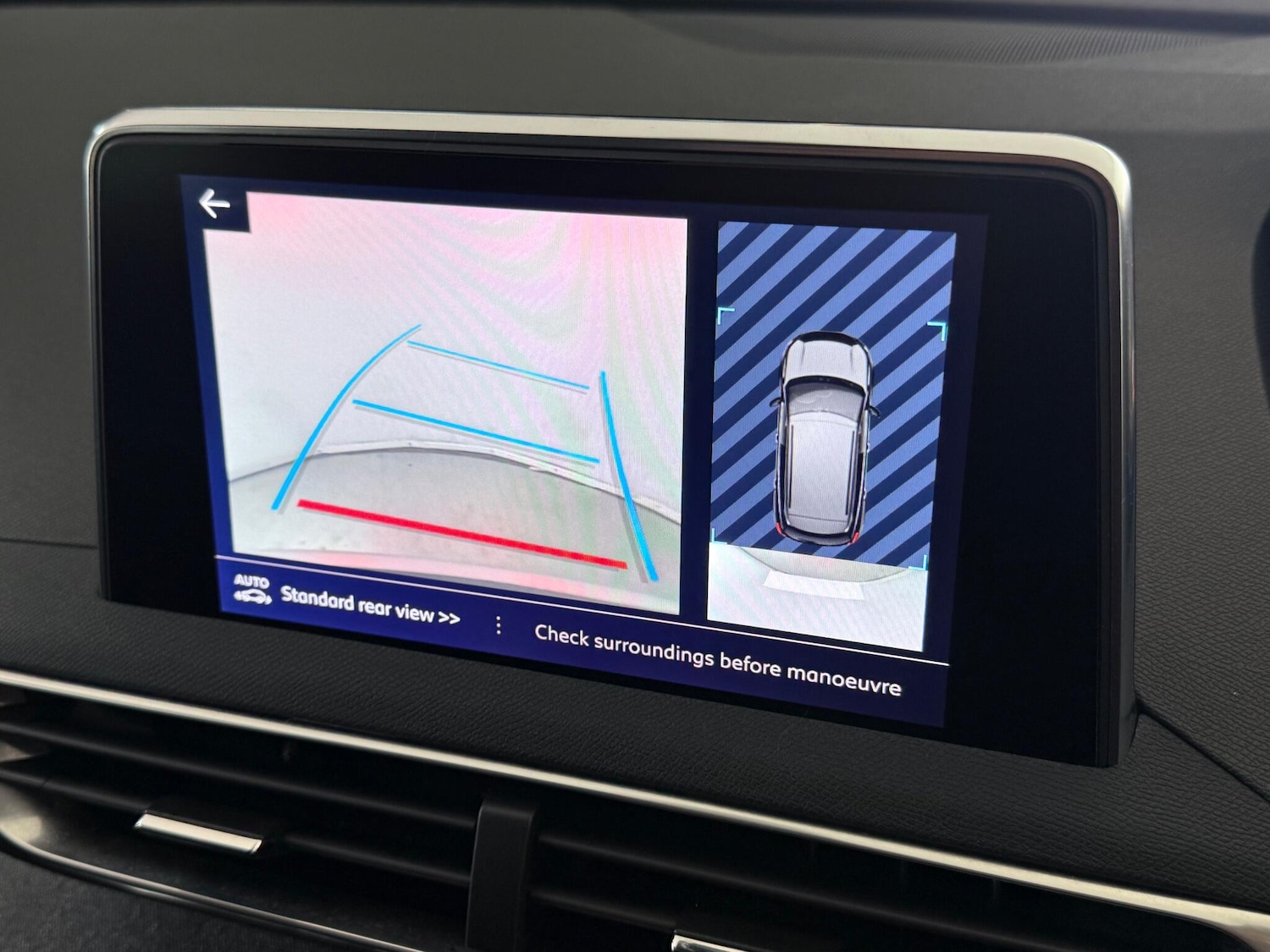 Used Peugeot 3008 2018 for sale - 76466856: Photo 35