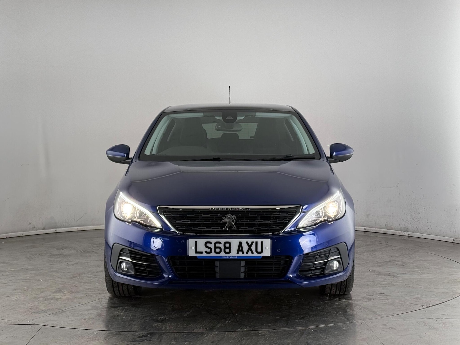 Used Peugeot 308 2018 for sale - 77182955: Photo 2