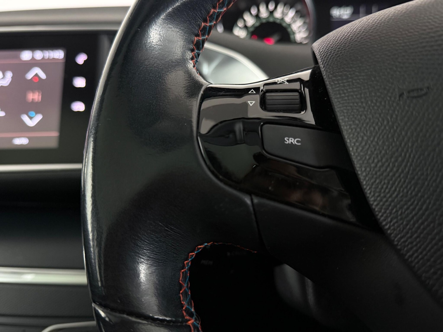 Used Peugeot 308 2018 for sale - 77182955: Photo 21