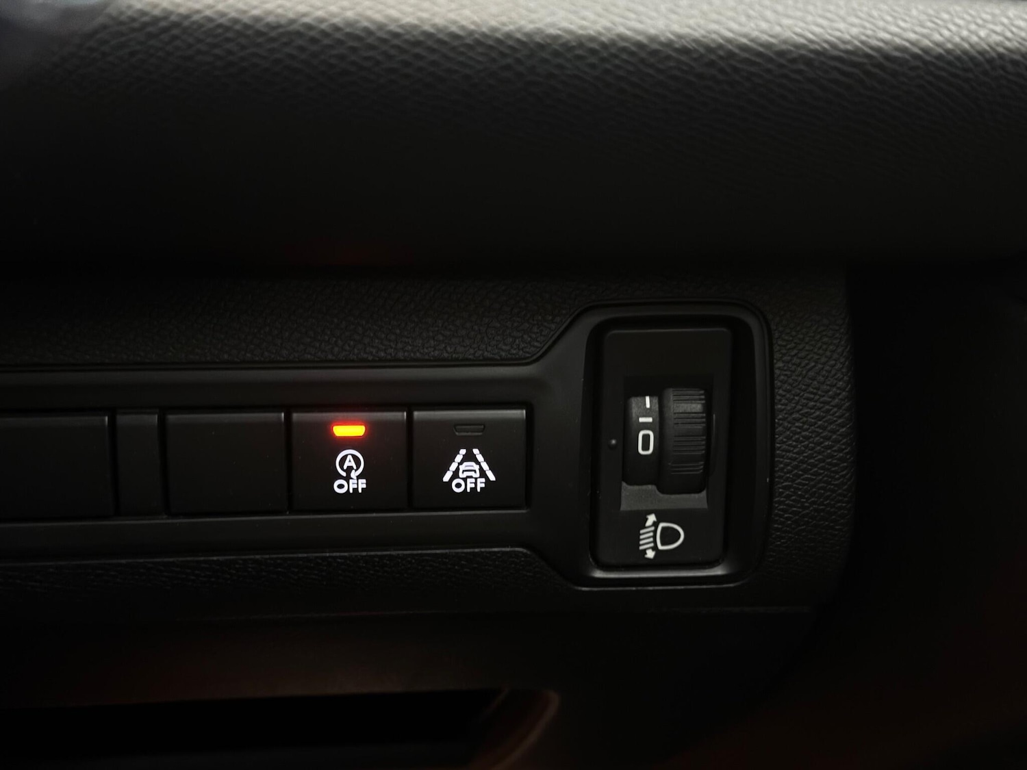 Used Peugeot 308 2018 for sale - 77182955: Photo 32