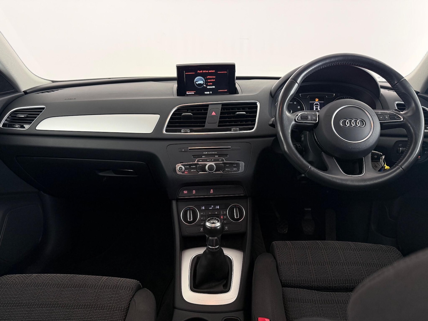 Used Audi Q3 2017 for sale - 76467270: Photo 19