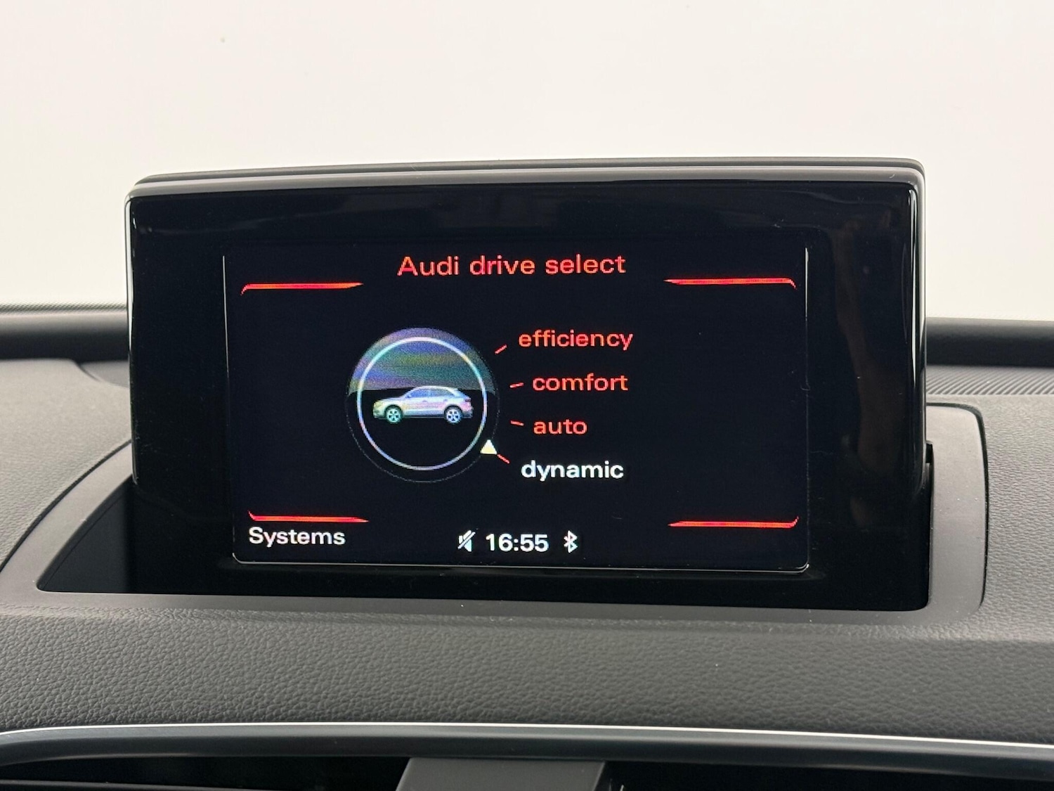 Used Audi Q3 2017 for sale - 76467270: Photo 31