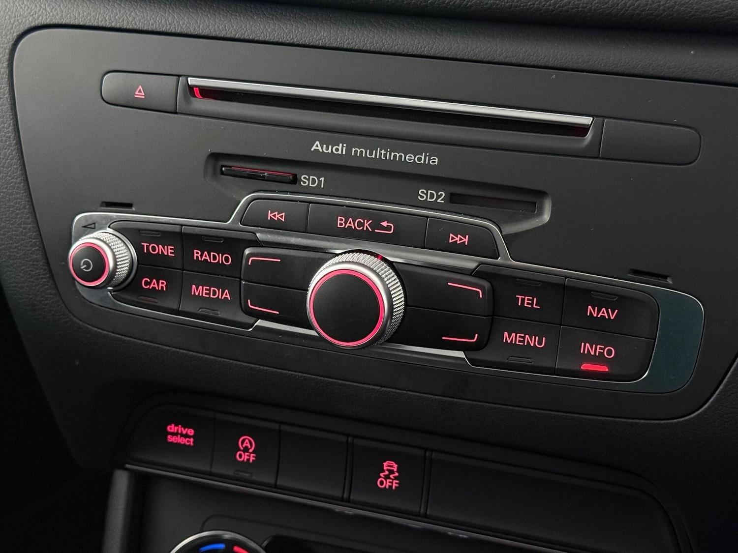 Used Audi Q3 2017 for sale - 76467270: Photo 38