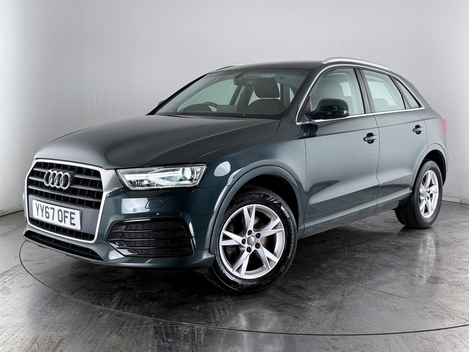 Used Audi Q3 2017 for sale - 76467270: Photo 42