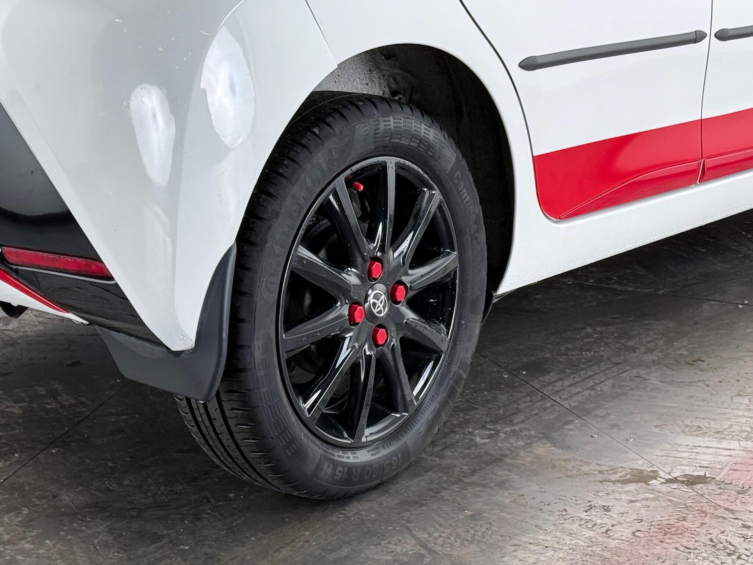 Used Toyota AYGO 2017 for sale - 77243701: Photo 10