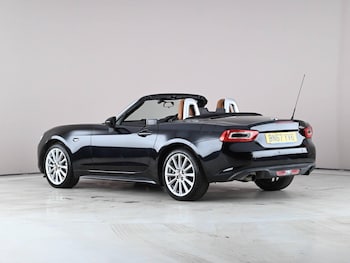 Used Fiat 124 Spider 2017 for sale - 78760092: Photo