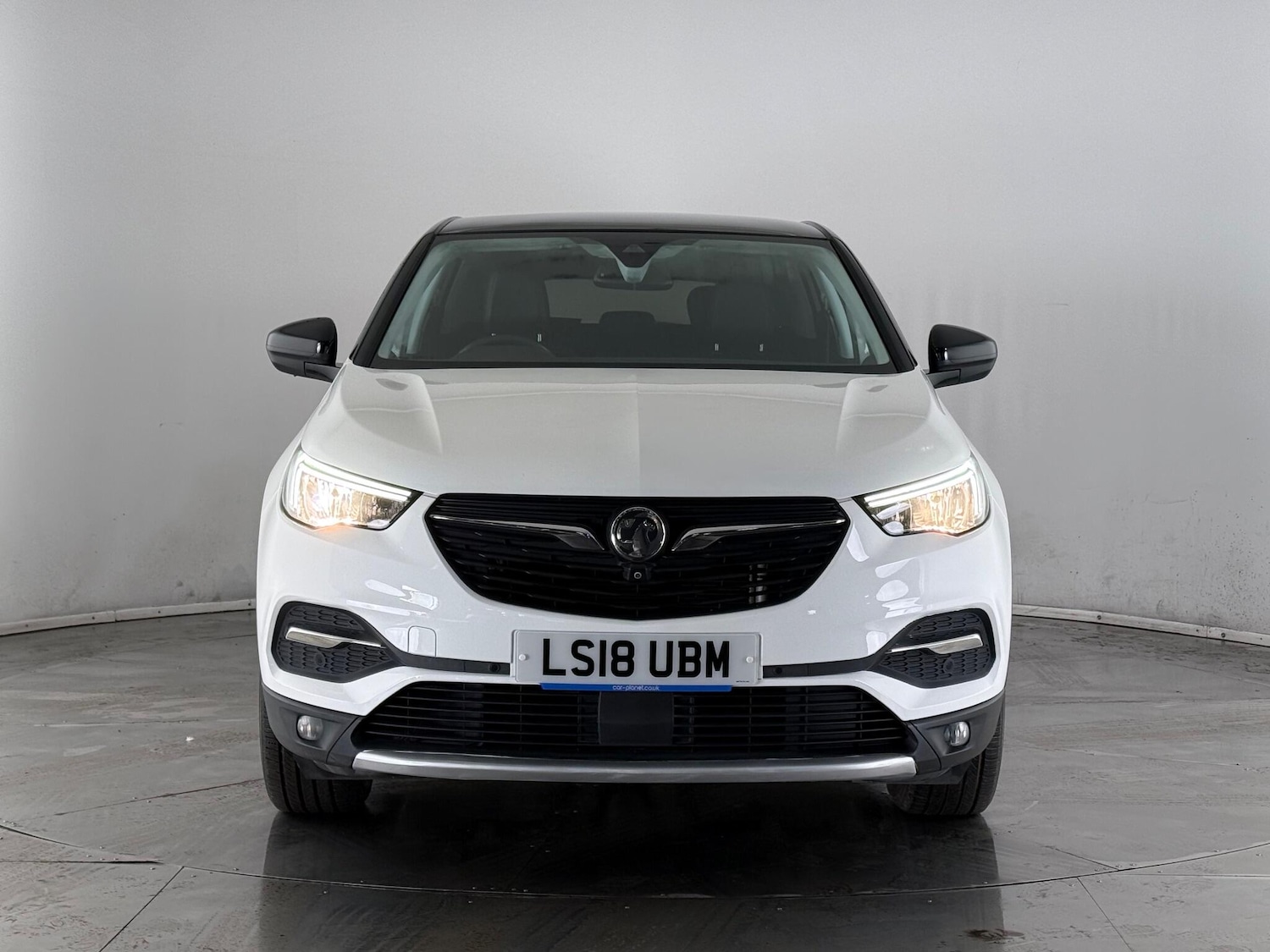 Used Vauxhall Grandland X 2018 for sale - 77259801: Photo 2