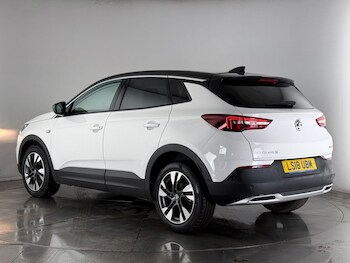 Used Vauxhall Grandland X 2018 for sale - 77259801: Photo