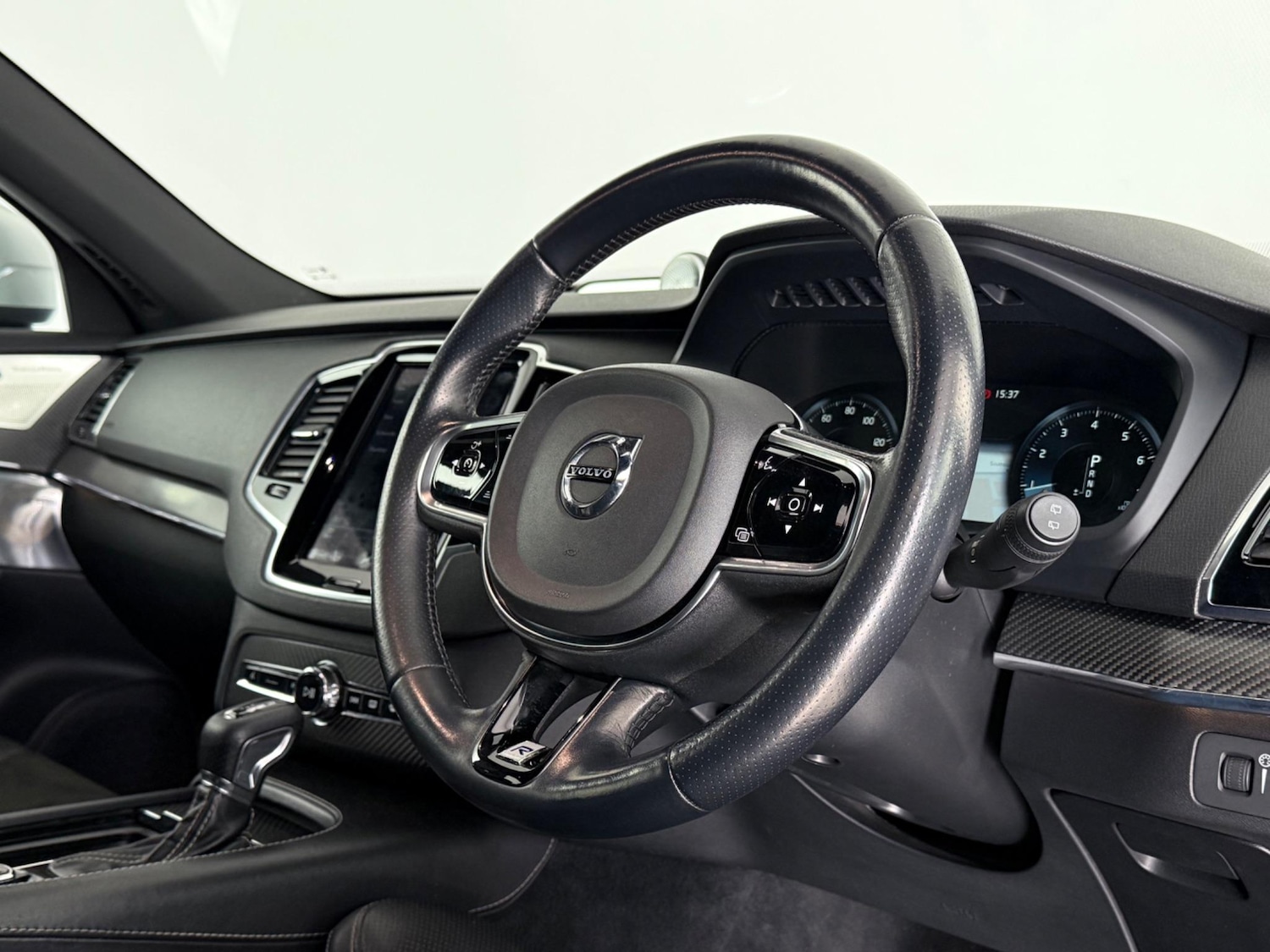 Used Volvo XC90 2015 for sale - 76702342: Photo 14