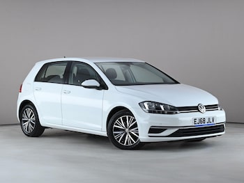Used Volkswagen Golf 2018 for sale - 78695743: Photo