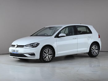 Used Volkswagen Golf 2018 for sale - 78695743: Photo
