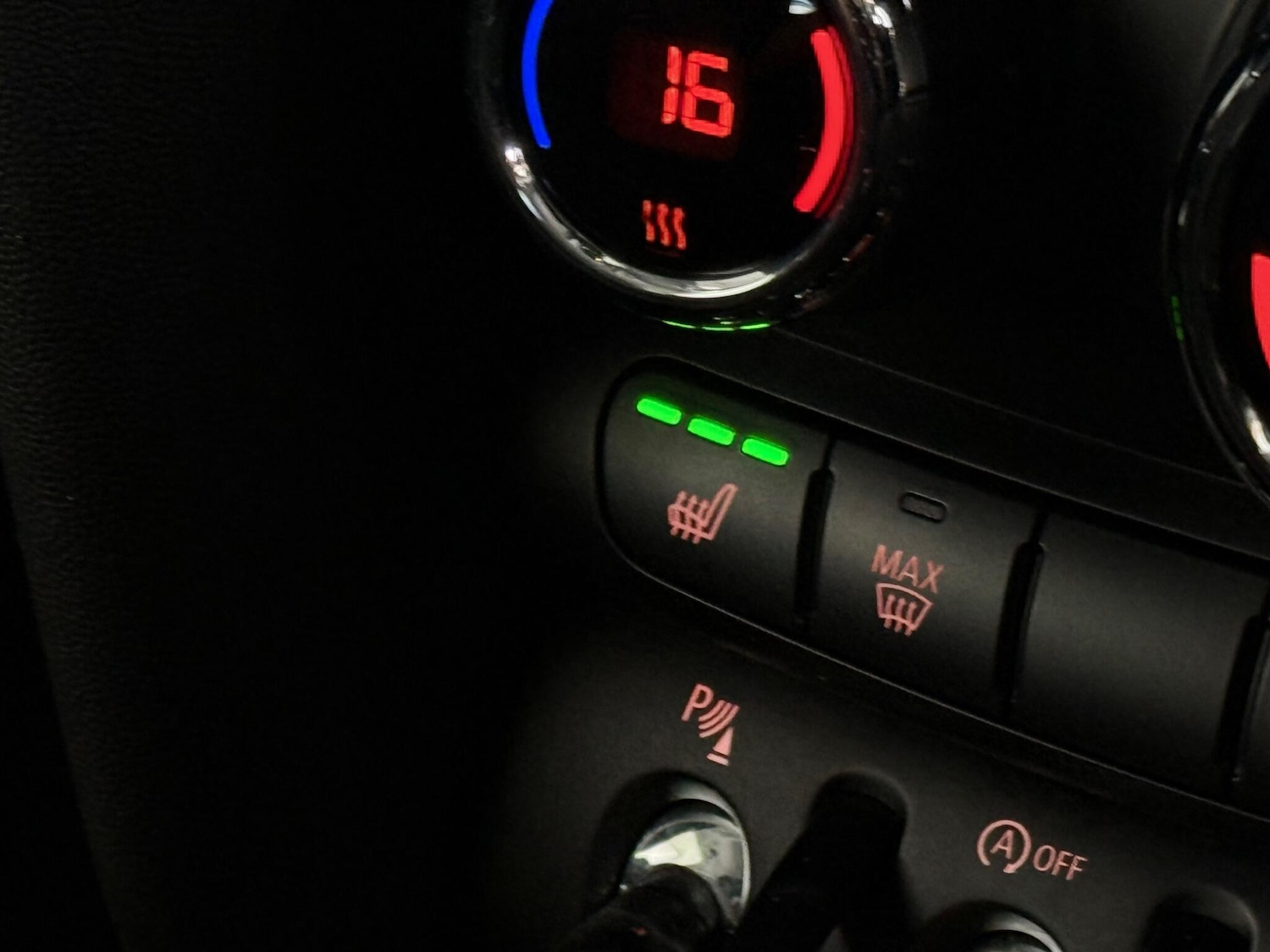 Used MINI Hatch 2019 for sale - 76467178: Photo 36