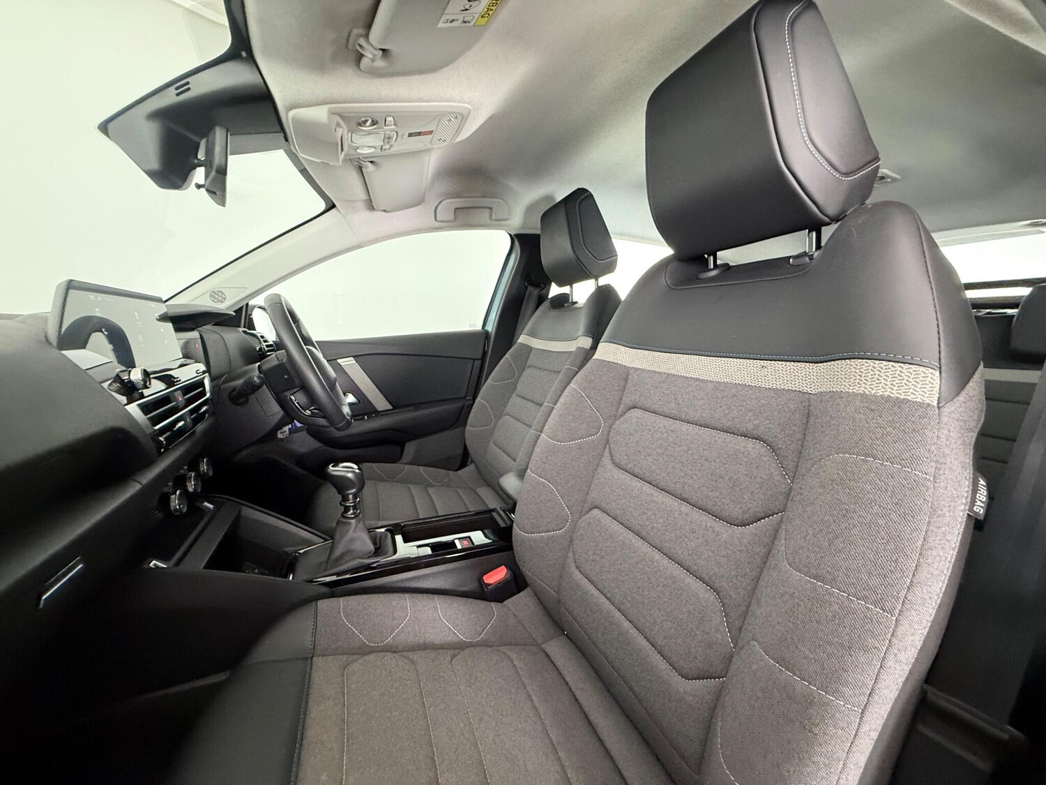 Used Citroen C4 2023 for sale - 77979769: Photo 12