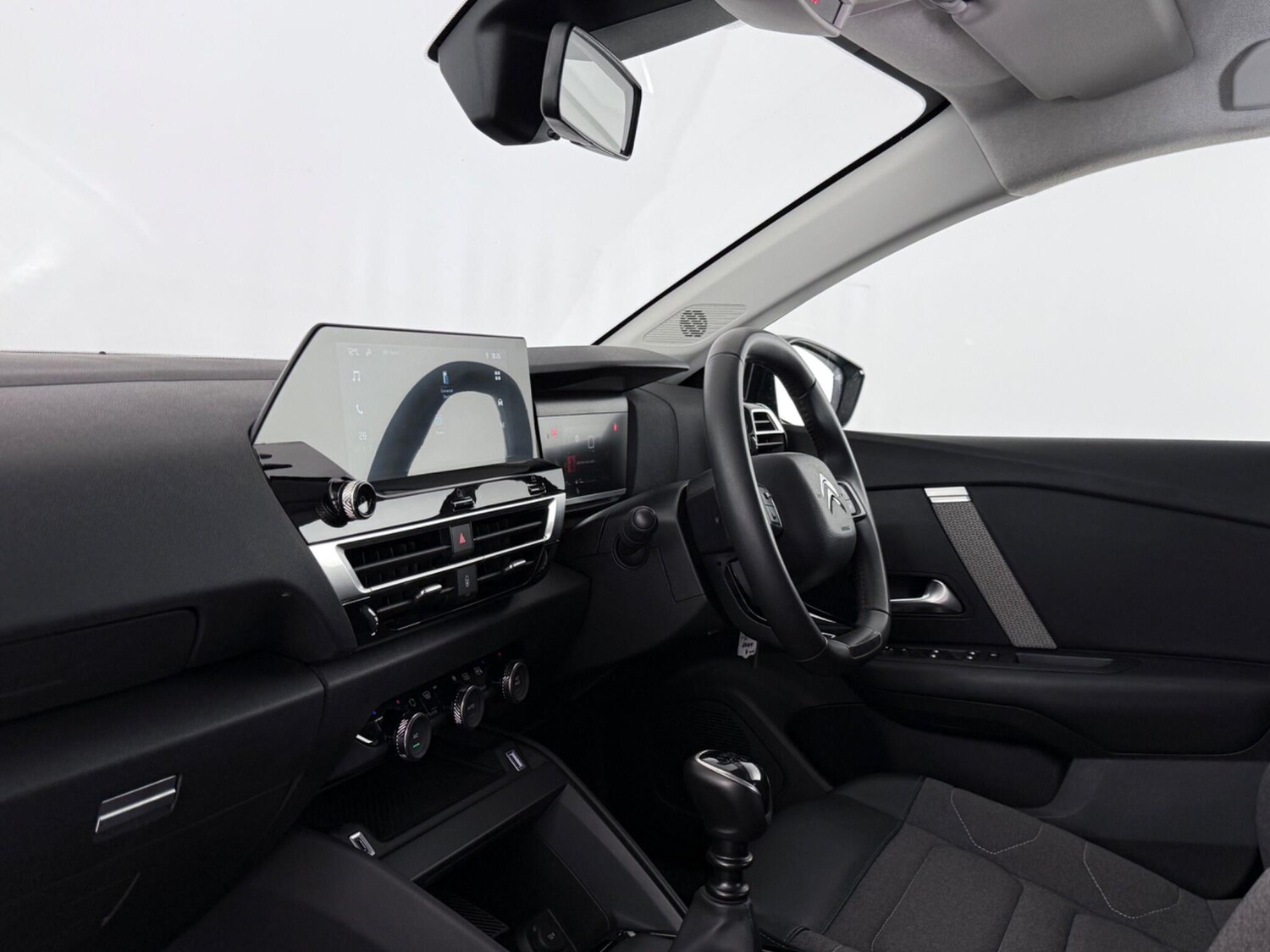 Used Citroen C4 2023 for sale - 77979769: Photo 15