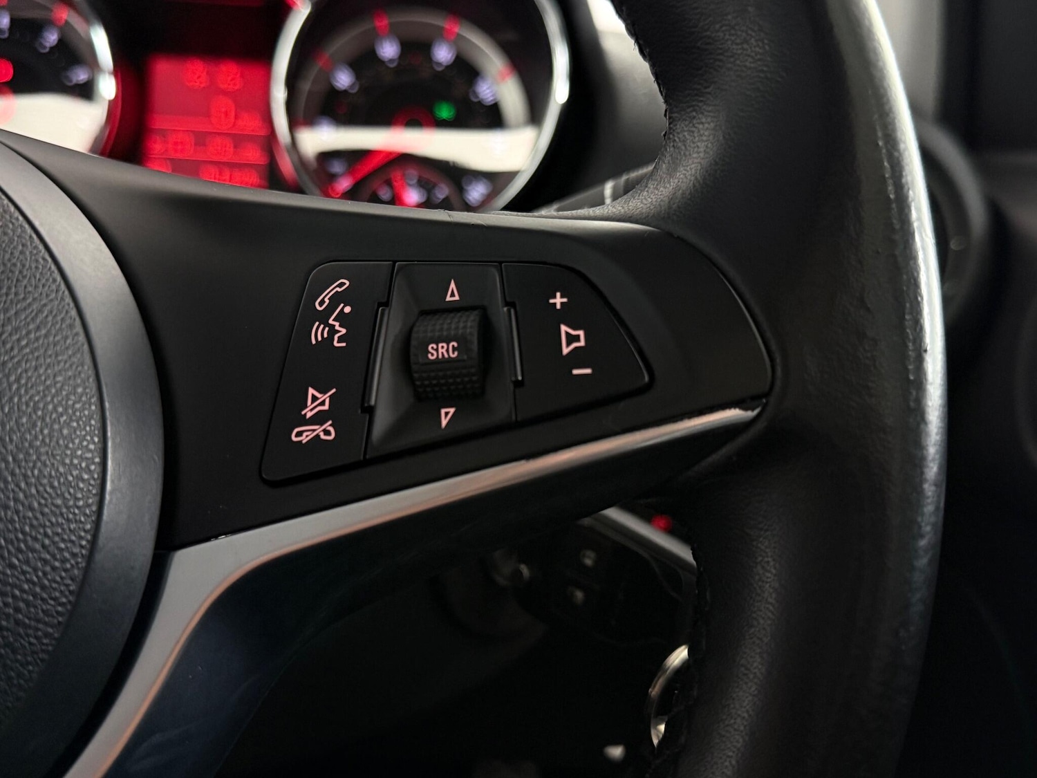 Used Vauxhall ADAM 2018 for sale - 77259614: Photo 18