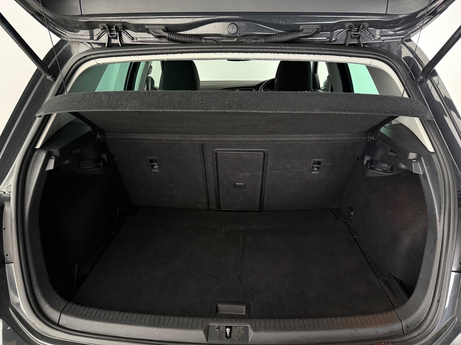 Used Volkswagen Golf 2020 for sale - 77182352: Photo 10