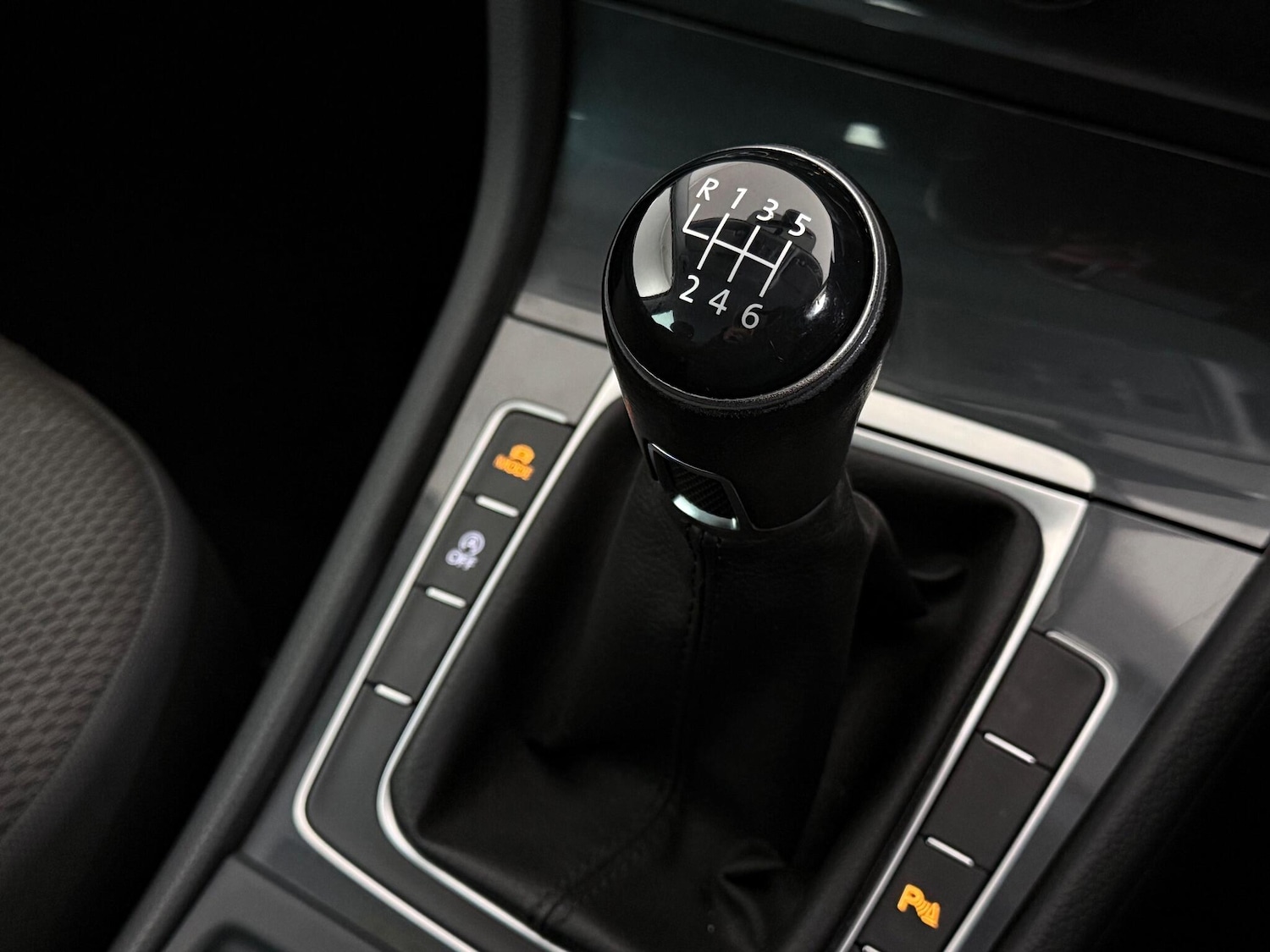 Used Volkswagen Golf 2020 for sale - 77182352: Photo 35