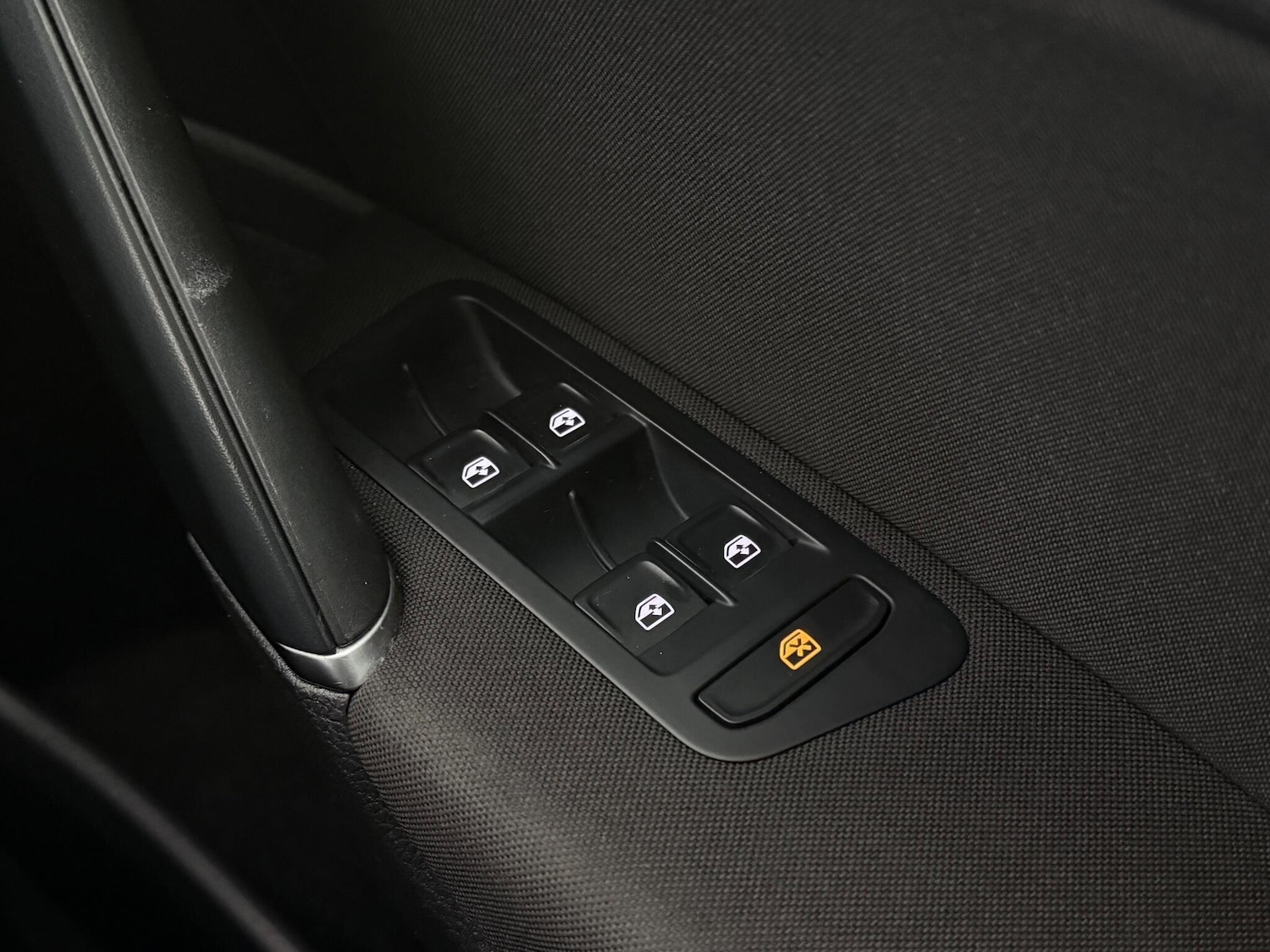 Used Volkswagen Golf 2020 for sale - 77182352: Photo 36