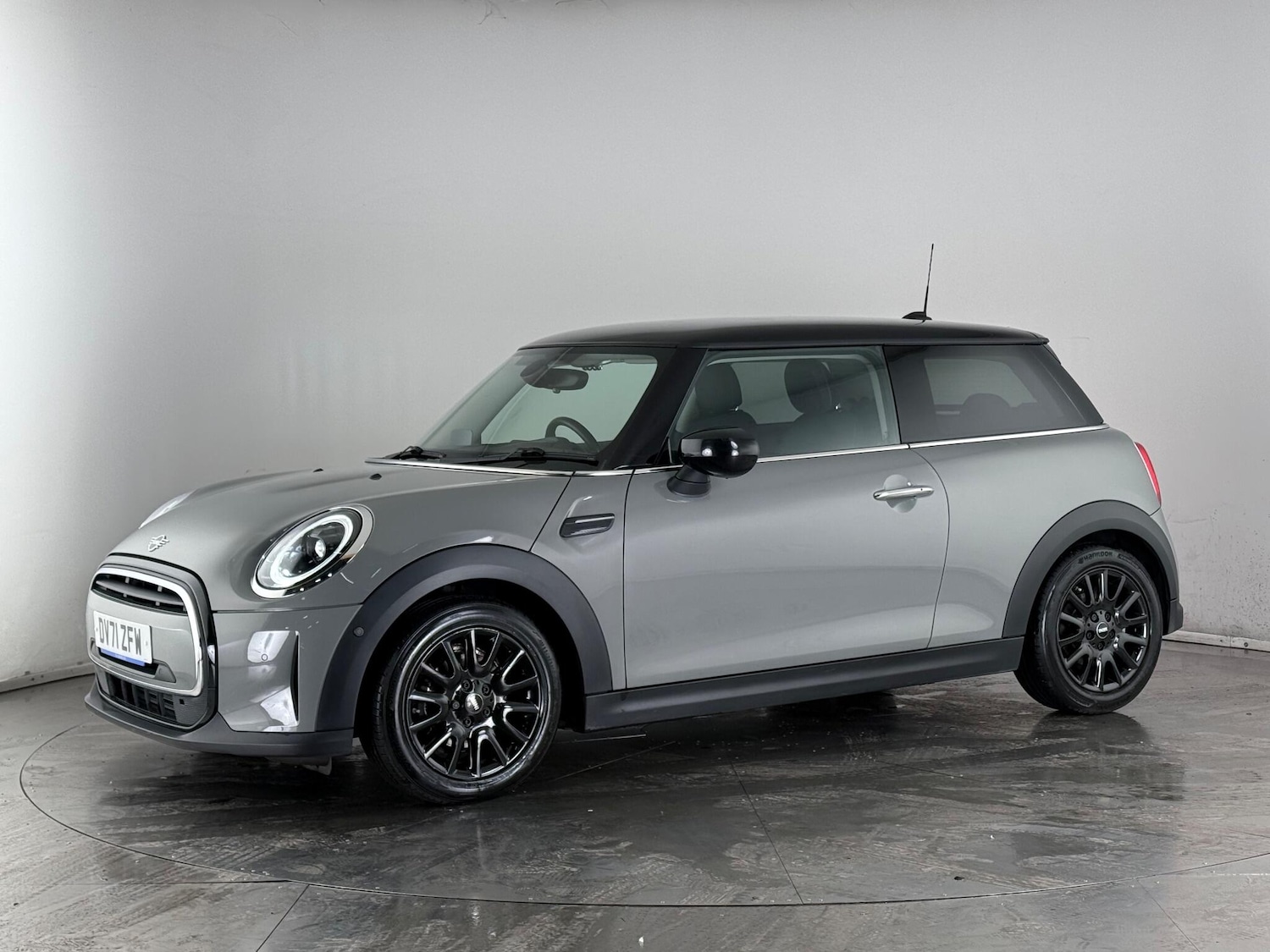 Used MINI Hatch 2021 for sale - 76572363: Photo 4