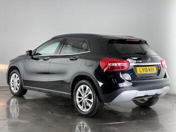 Used Mercedes-Benz GLA 2018 for sale - 77259908: Photo