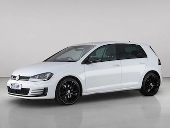 Used Volkswagen Golf 2017 for sale - 79497277: Photo